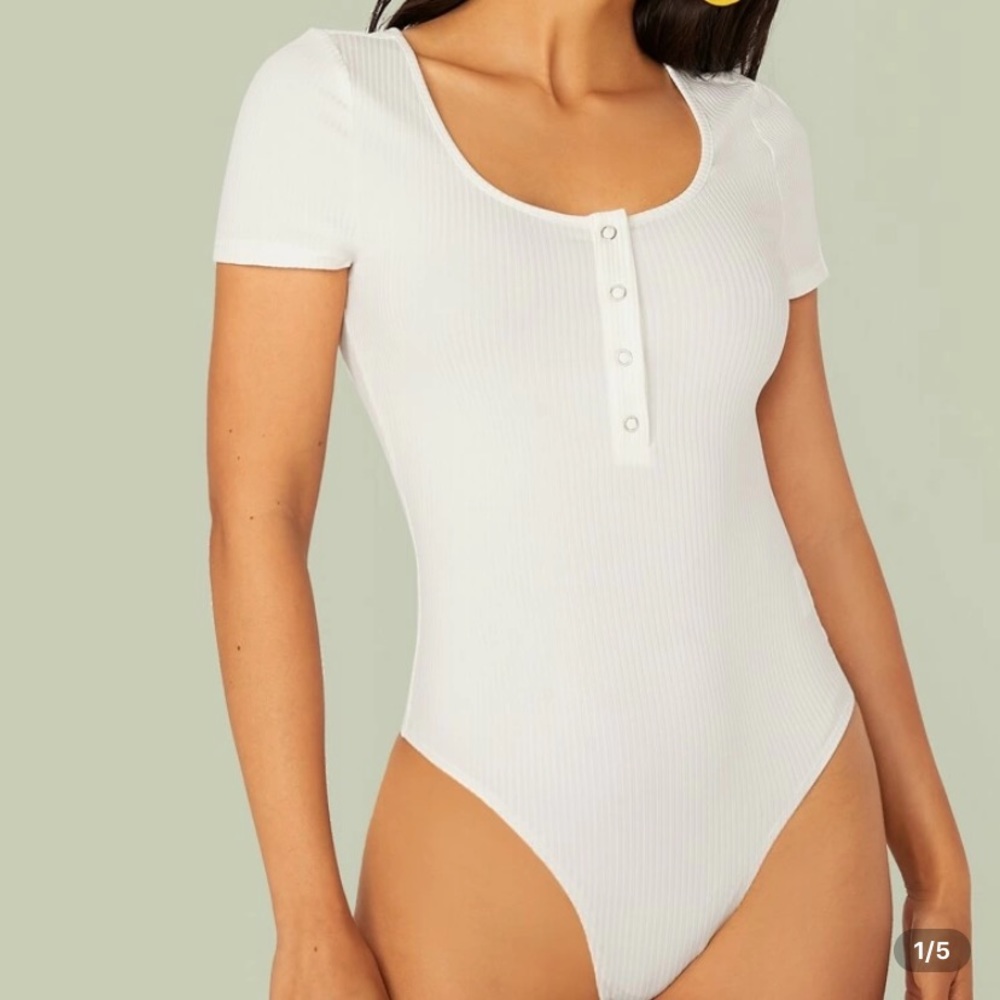 ZAFUL bundle of white shirts